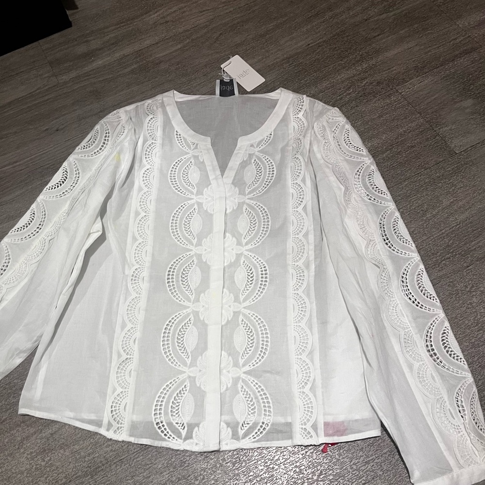 New Jade  Johnny Was White Embroidered Blouse 100% cotton size XL